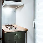 Duxcaar Merv- By Interhome