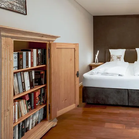 Duxcaar Merv- By Interhome *